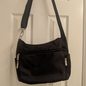 Travelon Anti-Theft Classic Crossbody Bag